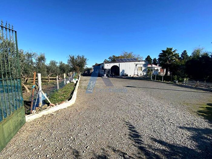 Andalucía, Sevilla: Casa en venta de 2 habitaciones