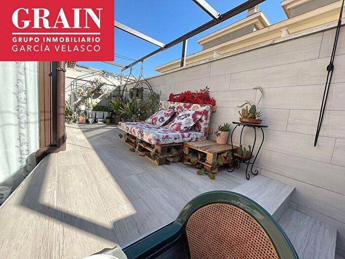 Casas en venta y pisos alquiler - 2