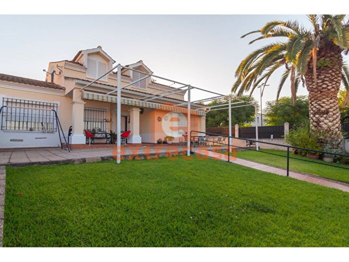 Casa en venta de 5 habitaciones: Extremadura, Badajoz
