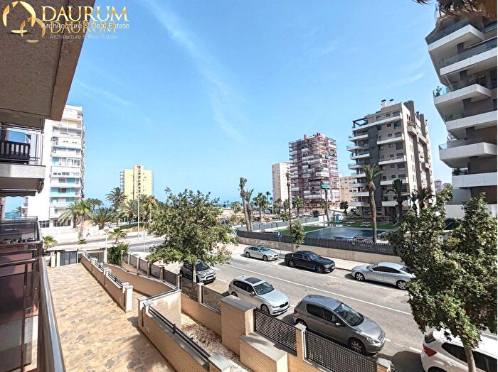 Piso en venta de 2 habitaciones en Playa de San Juan El Cabo de las Huertas, PAU