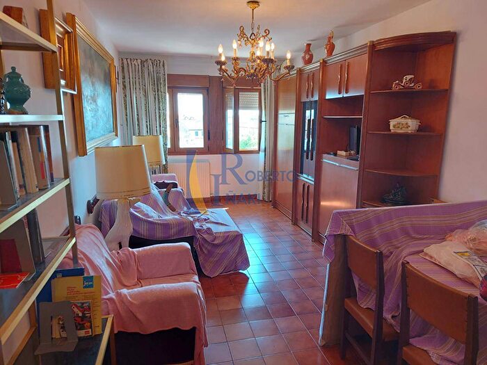 Piso de 2 habitaciones en venta en Castilla y León, León