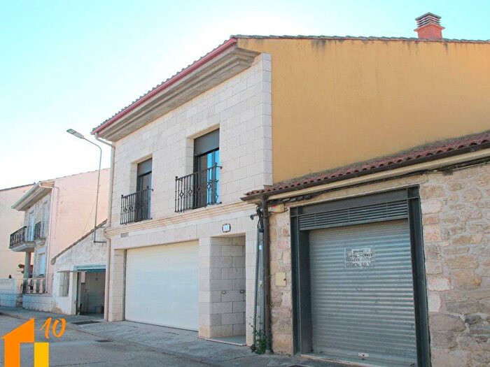 Castilla y León, Burgos: Casa en venta de 3 habitaciones