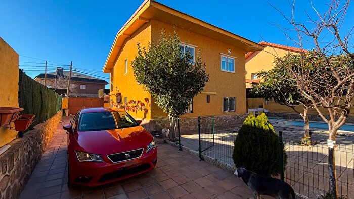 Casa en venta de 5 habitaciones: Comunidad de Madrid, Madrid