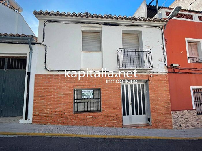Casa en venta de 3 habitaciones en Comunitat Valenciana, València