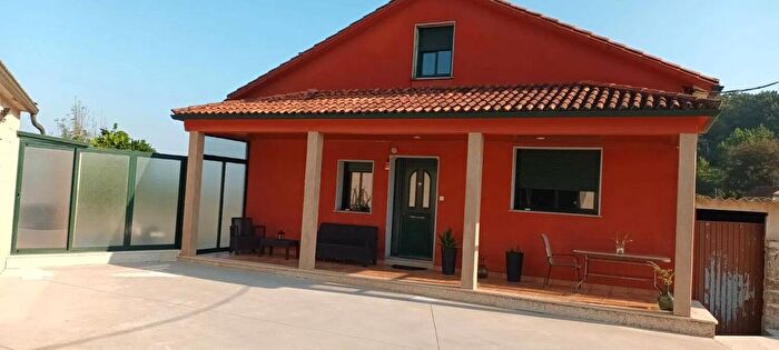 Casa en venta de 3 habitaciones, Galicia, Pontevedra