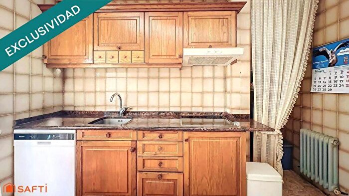 Casas en venta y pisos alquiler - 2