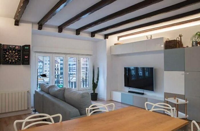Piso en venta de 2 habitaciones, Casco Antiguo, Pamplona Iruña