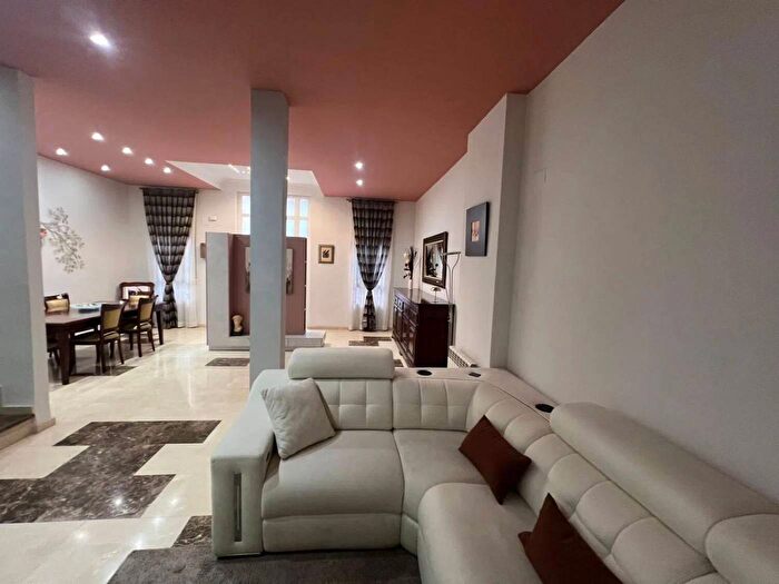 Casa en venta de 4 habitaciones en Comunitat Valenciana, València