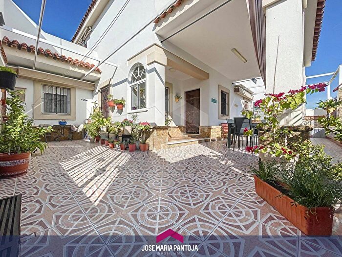 Casa en venta de 4 habitaciones en Andalucía, Cádiz