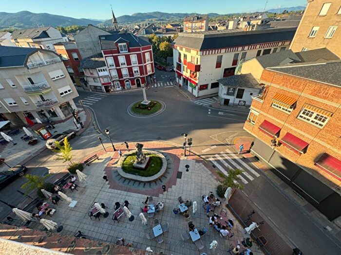 Piso de 3 habitaciones en venta en Castilla y León, León