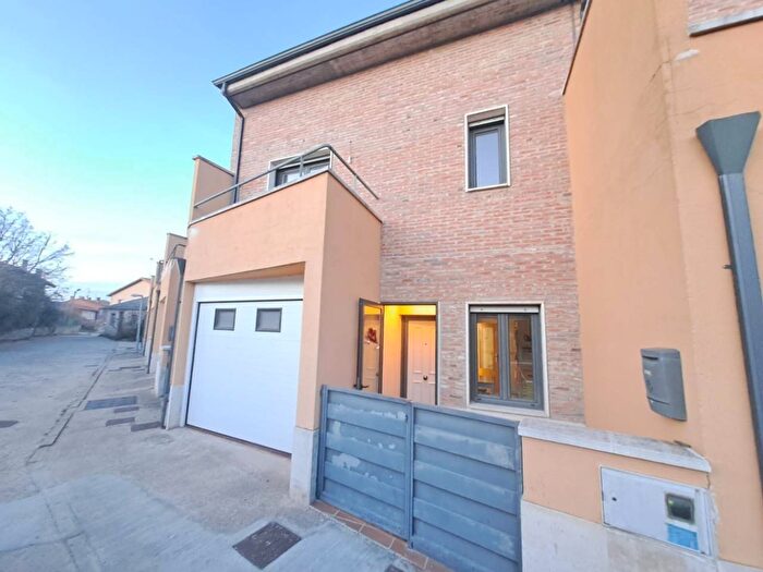 Casa de 4 habitaciones en venta en Castilla y León, Burgos