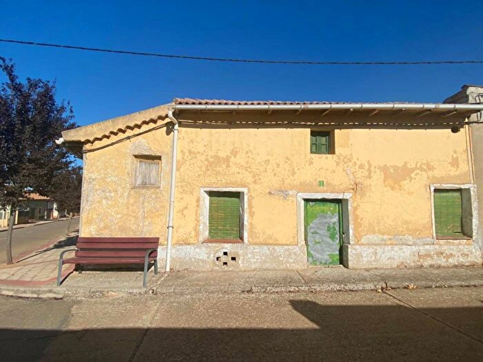 Casa de 3 habitaciones en venta en Castilla y León, León