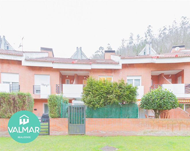 Casa en venta de 3 habitaciones, Morcín, Asturias