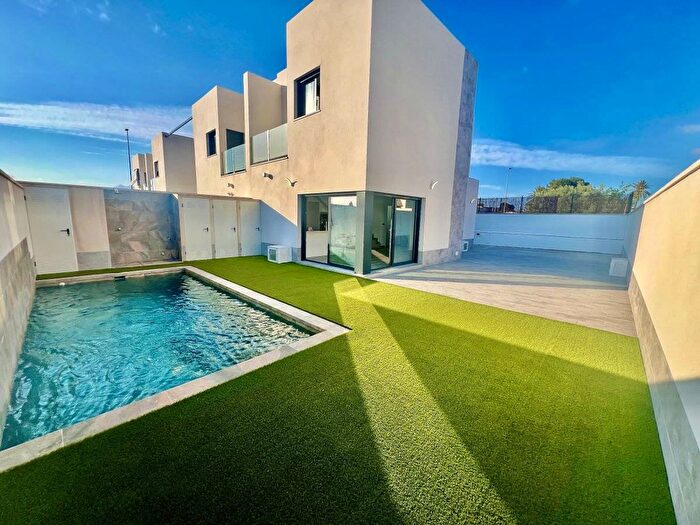 Casa en venta de 3 habitaciones: Comunitat Valenciana, Alicante