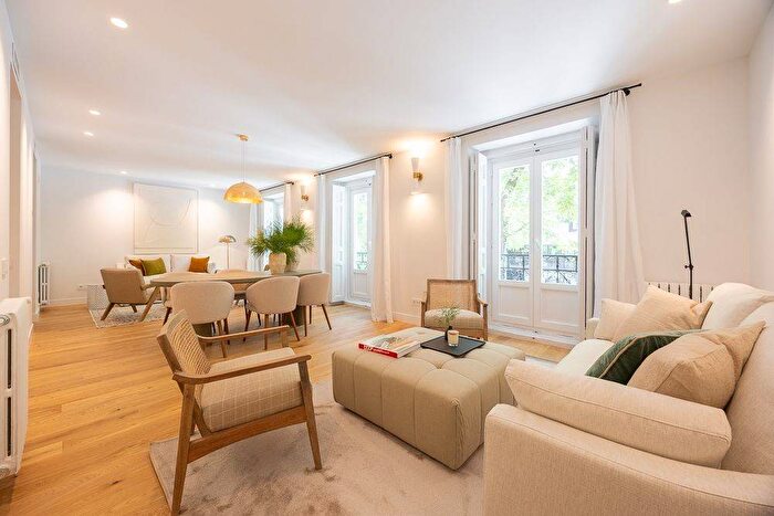 Piso en venta de 3 habitaciones en Comunidad de Madrid, Madrid