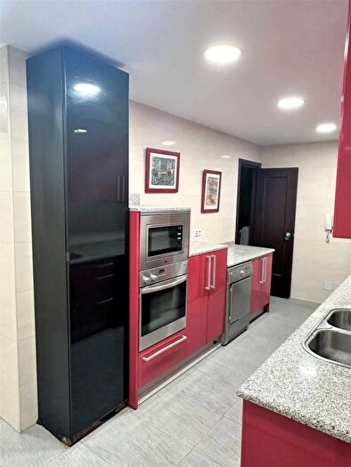 Piso de 4 habitaciones en alquiler en Comunidad de Madrid, Madrid