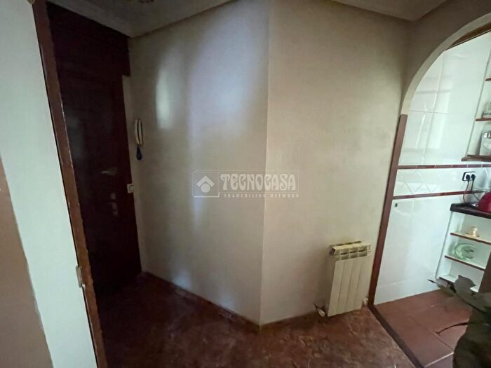 Casas en venta y pisos alquiler - 2