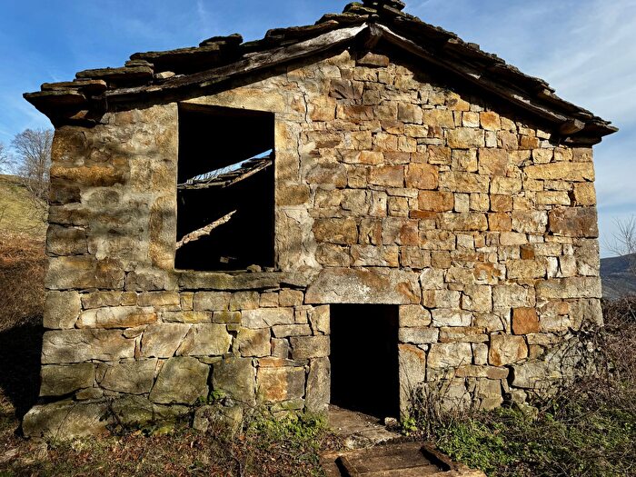 Casa en venta: San Roque de Riomiera, Cantabria