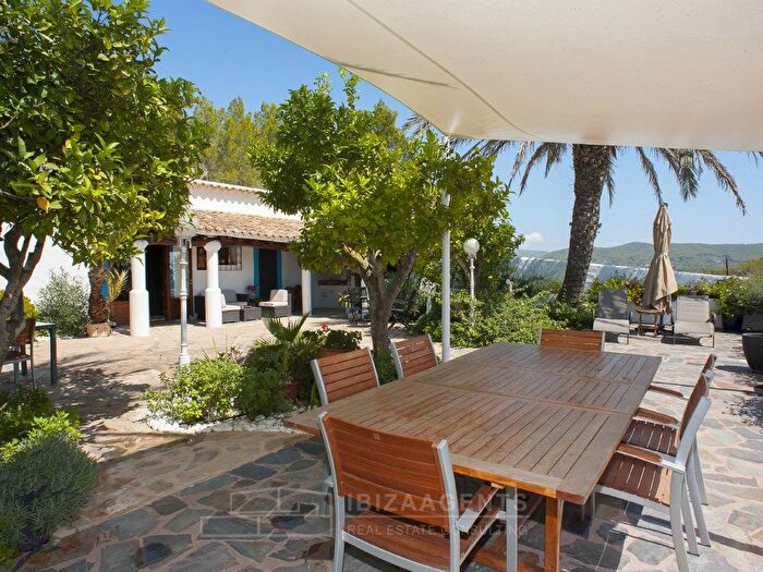 Casa de 4 habitaciones en venta en Sant Joan de Labritja, Illes Balears