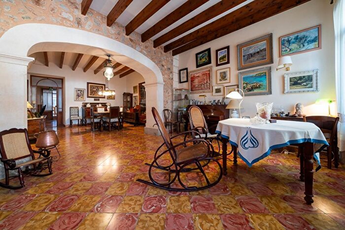 Casa en venta de 5 habitaciones, Vilafranca de Bonany, Illes Balears