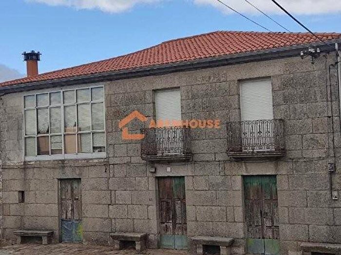 Casa en venta de 5 habitaciones, Galicia, Ourense