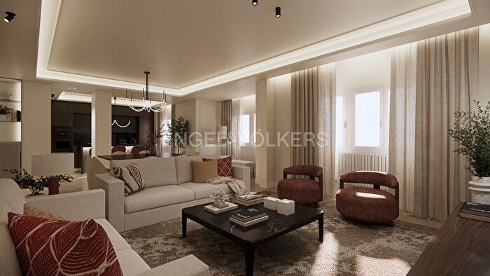 Piso en venta de 4 habitaciones, Barrio de Salamanca, Lista
