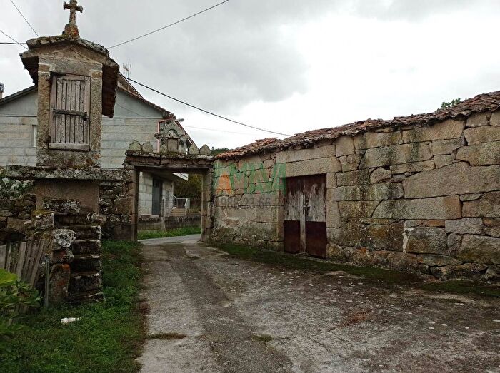 Casa en venta de 5 habitaciones en Galicia, Ourense