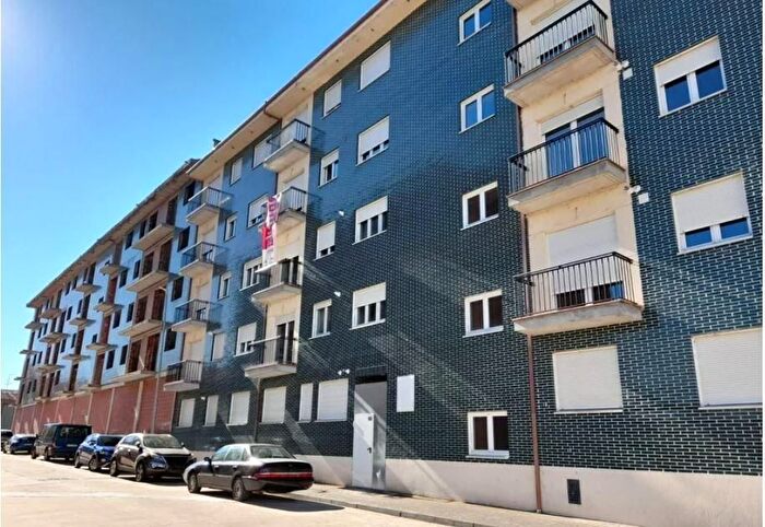 Valencia de Don Juan, León: Piso en venta de 2 habitaciones
