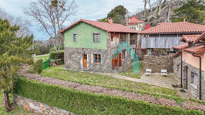 Casa en venta de 6 habitaciones, Cudillero, Asturias