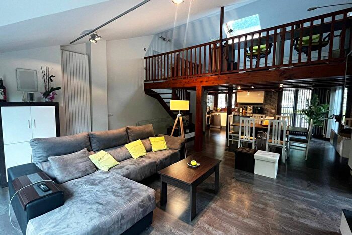 Casa en venta de 4 habitaciones: Andorra, Andorra