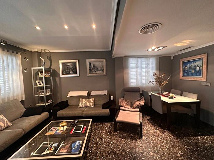 Casa de 5 habitaciones en venta en Comunitat Valenciana, València