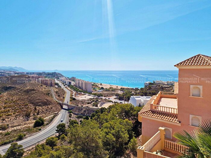 Casa en venta de 3 habitaciones, Comunitat Valenciana, Alicante