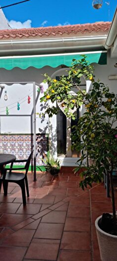 Casa en venta de 2 habitaciones: Bailén Miraflores, Parque Victoria Eugenia
