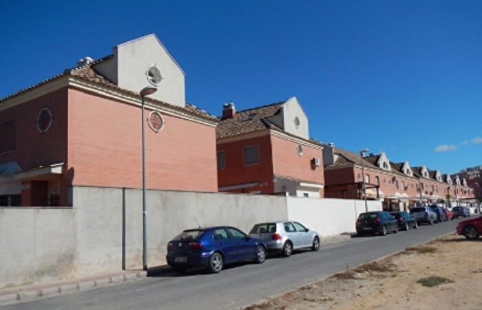 Casa en venta de 4 habitaciones: Coria del Río, Sevilla