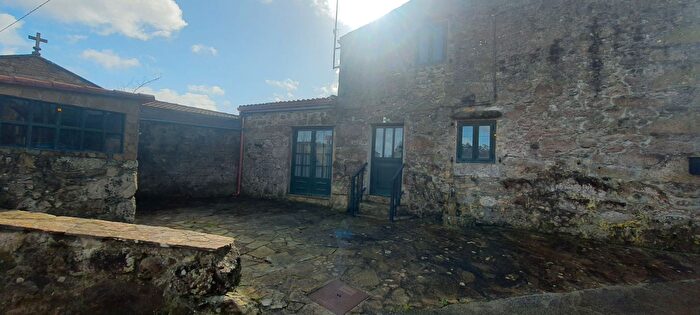 Casa en venta de 3 habitaciones, Carballo, A Coruña