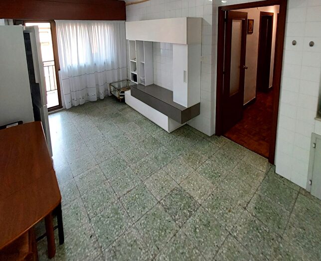 Piso de 3 habitaciones en venta en Lutxana Llano, Barakaldo