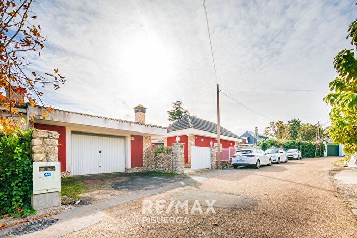 Casas en venta y pisos alquiler - 3