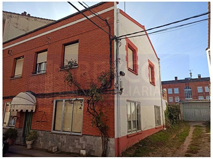 Casa de 5 habitaciones en venta en Baños de Río Tobía, La Rioja