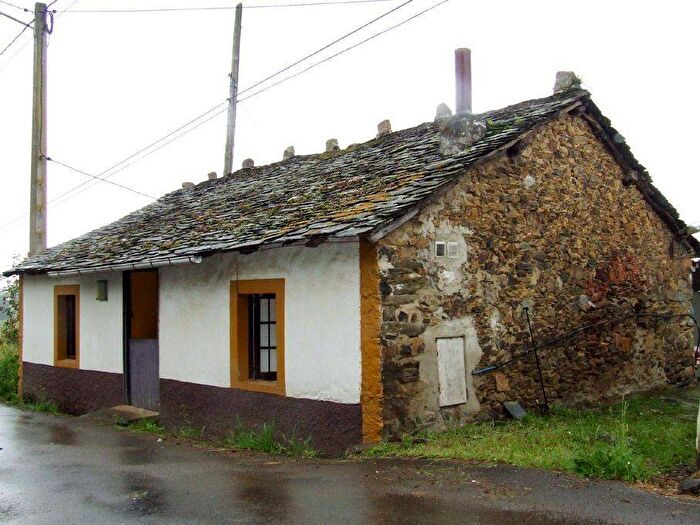 Casa de 2 habitaciones en venta en Principado de Asturias, Asturias