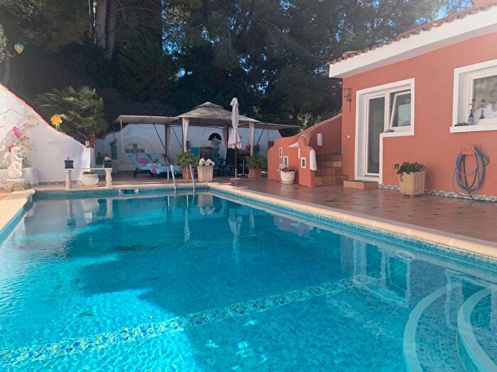 Casa de 4 habitaciones en venta en Costa de la Calma, Calvià