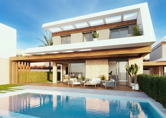 Casa en venta de 3 habitaciones: Comunitat Valenciana, Alicante