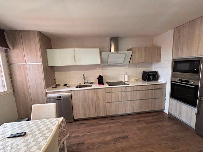 Piso de 3 habitaciones en venta en Meco pueblo, Meco