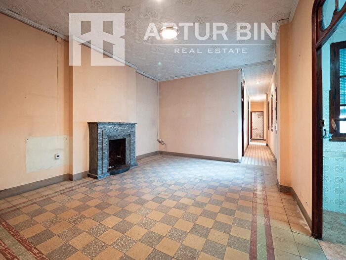 Piso de 4 habitaciones en venta en Casc Urbà, Alquenència Venècia