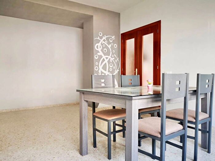 Casa de 3 habitaciones en venta en Andalucía, Sevilla
