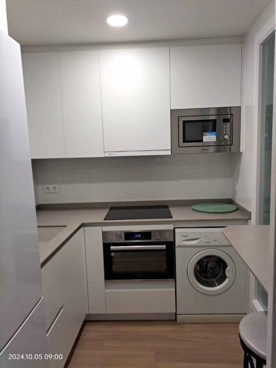 Piso de 3 habitaciones en alquiler en Castilla y León, Segovia