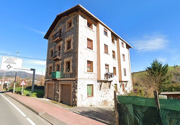 Piso de 2 habitaciones en venta en Durango, Bizkaia