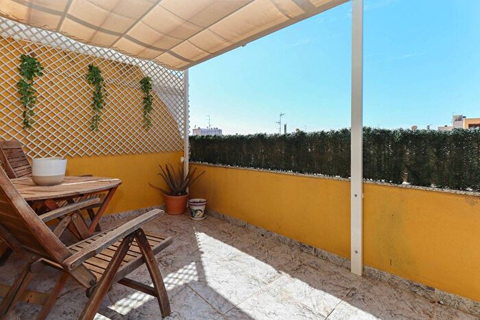 Casa en venta de 3 habitaciones, Comunitat Valenciana, Alicante