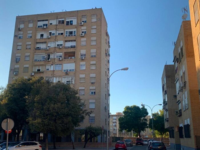 Andalucía, Sevilla: Piso en venta de 3 habitaciones