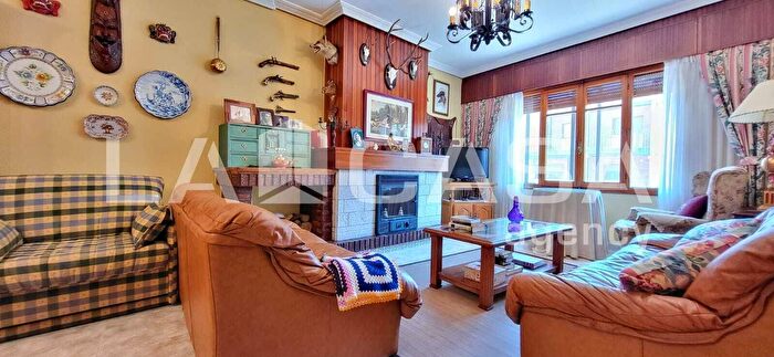 Piso en venta de 3 habitaciones: Castilla y León, Valladolid
