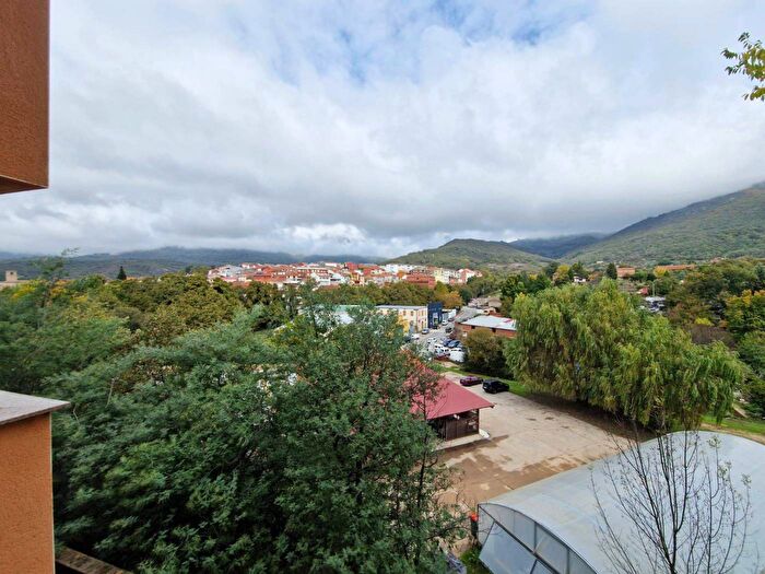 Piso de 3 habitaciones en venta en Extremadura, Cáceres